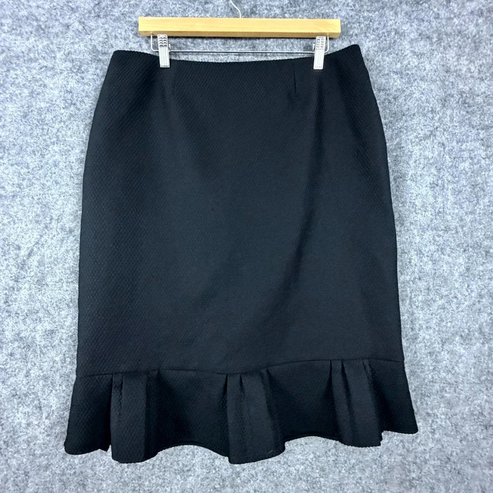Womens Pencil Skirt 14 Black Lined Ruffle Hem Back Zip Formal Career Academic